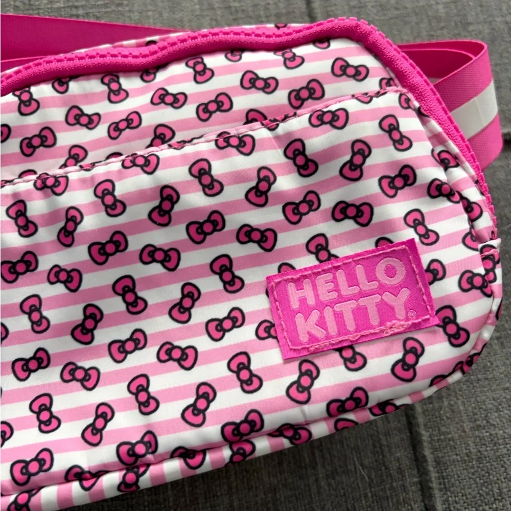 Bioworld Hello Kitty Pink and White Kids Crossbody‎ Bag